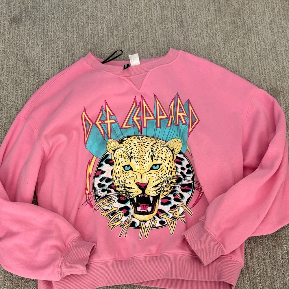 h and m crewneck